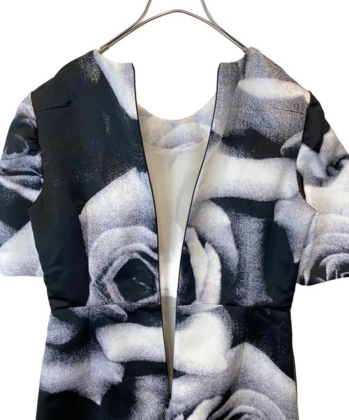 SETA ICHIRO（セタイチロウ）SETA ICHIRO (セタイチロウ) フラワープリントワンピース D17-900-213 ブラック サイズ: 1の古着・服飾アイテム