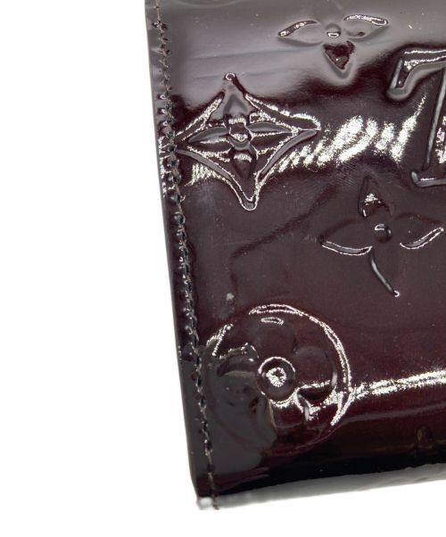 LOUIS VUITTON（ルイ ヴィトン）LOUIS VUITTON (ルイ ヴィトン) ヴェルニ長財布 M93524 アマラントの古着・服飾アイテム