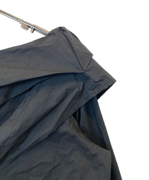 ETRE TOKYO（エトレトウキョウ）ETRE TOKYO (エトレトウキョウ) タイプライターオフショルダートップス ブラック サイズ:FREEの古着・服飾アイテム