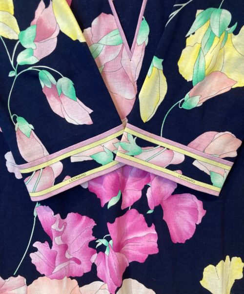 LEONARD（レオナール）LEONARD (レオナール) フラワーワンピース ブラック サイズ:42の古着・服飾アイテム