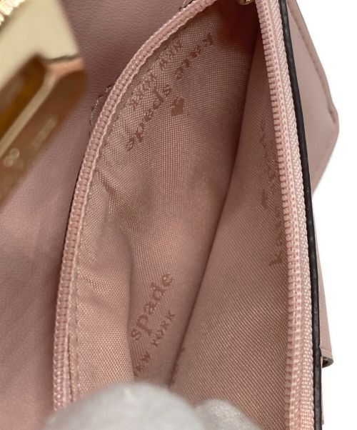 Kate Spade（ケイトスペード）Kate Spade (ケイトスペード) フィービー ターンロック ミディアム ウォレット KF534 ベージュの古着・服飾アイテム