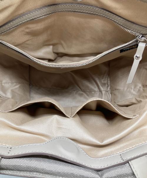 IACUCCI（イアクッチ）IACUCCI (イアクッチ) アリア M CORDURA/RUGA　トートバッグ グレーの古着・服飾アイテム