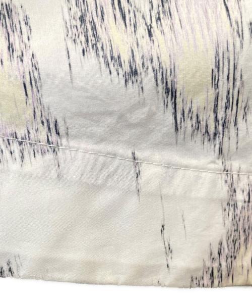 3.1 phillip lim（スリーワンフィリップリム）3.1 phillip lim (スリーワンフィリップリム) プリントVネックフレアワンピース　E203-9056ABP ホワイト サイズ: 6の古着・服飾アイテム