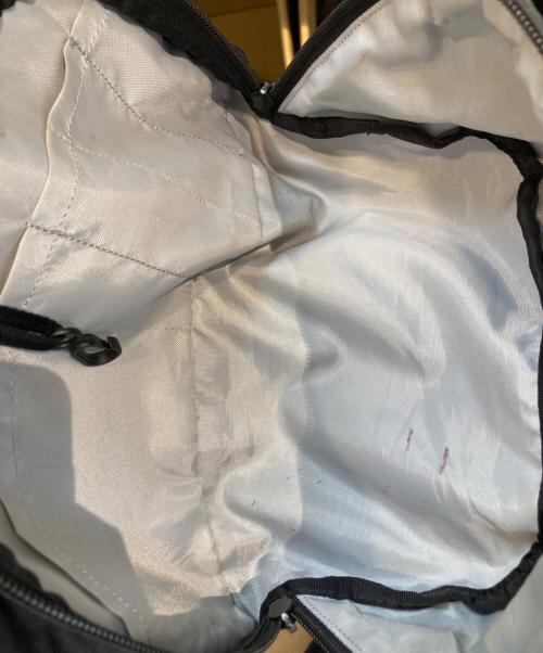 ARC'TERYX（アークテリクス）ARC'TERYX (アークテリクス) BEAMS BOY (ビームスボーイ) 別注 MANTIS 26 リュック　24970-114469 グレー×カーキ サイズ:FREEの古着・服飾アイテム