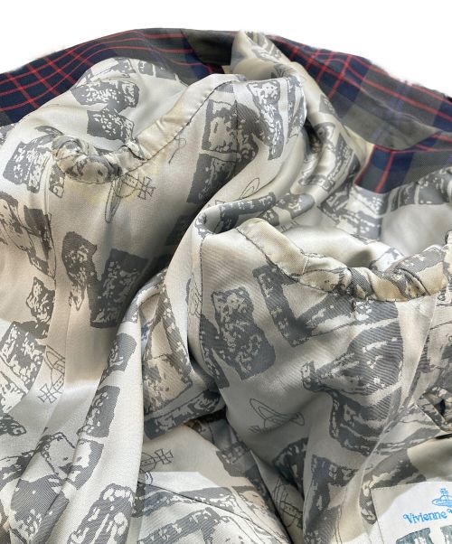 Vivienne Westwood man（ヴィヴィアン ウェストウッド マン）Vivienne Westwood man (ヴィヴィアン ウェストウッド マン) デザインセットアップ4345-1409 　4345-1715 カーキ サイズ:記載なしの古着・服飾アイテム