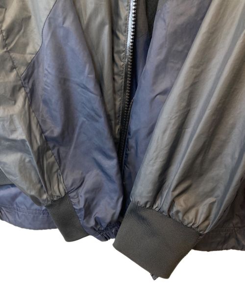 NIKE（ナイキ）NIKE (ナイキ) sacai (サカイ) 再構築アノラックジャケット S#CD6298 CD6298-010 ネイビー×ブラック サイズ:Mの古着・服飾アイテム
