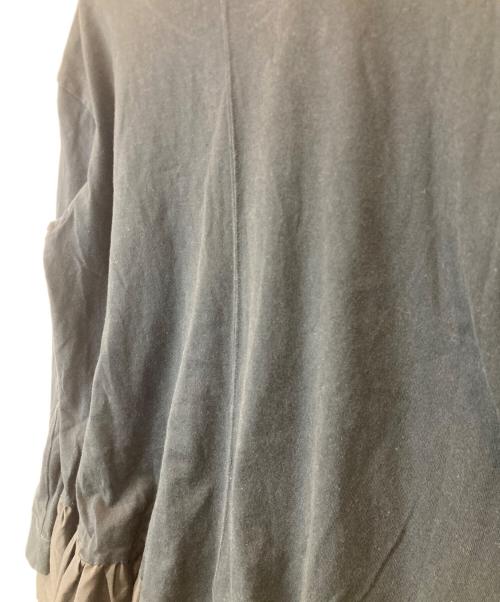 YORI（ヨリ）YORI (ヨリ) ワイドヘムギャザーカットソー YR2111-019SP-4　YR2111-019SP-4 ブラック サイズ:FREEの古着・服飾アイテム