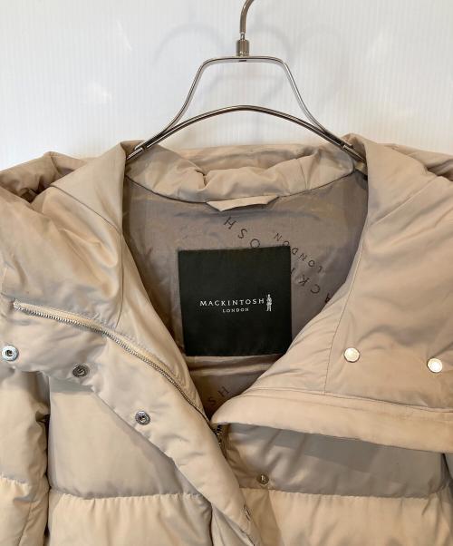 MACKINTOSH LONDON（マッキントッシュ ロンドン）MACKINTOSH LONDON (マッキントッシュ ロンドン) ダウンコート　G5F01-873-40 ベージュ サイズ:38の古着・服飾アイテム
