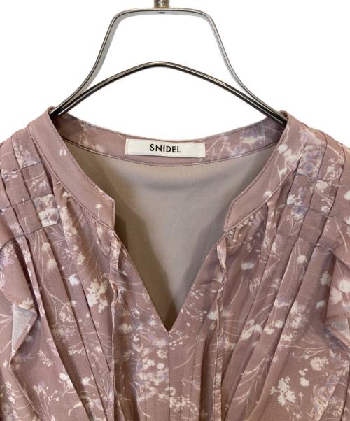 Snidel（スナイデル）Snidel (スナイデル) ウエストシャーリングプリーツワンピース SWFO244089 ベージュ サイズ:1の古着・服飾アイテム