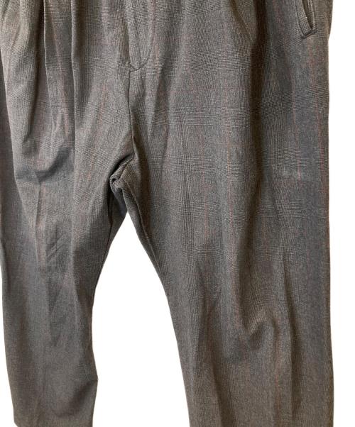 MANDO（マンドー）MANDO　 (マンドー) ジャージーグレンチェック3Pテーパードパンツ　9398-011 グレー サイズ:2の古着・服飾アイテム