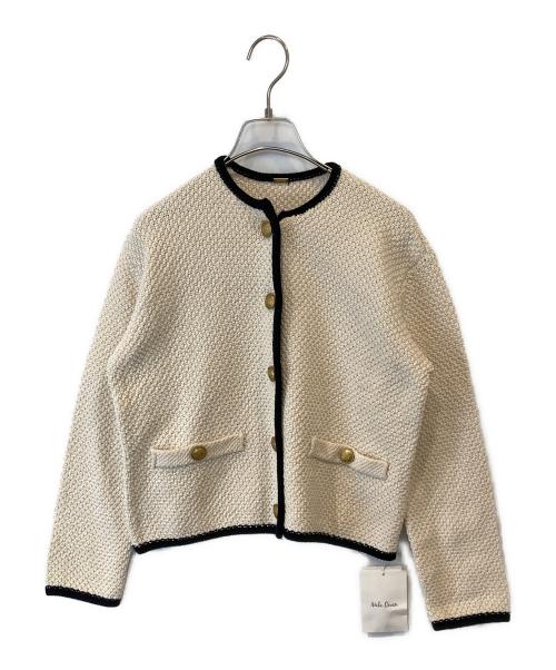 Mila Owen（ミラオーウェン）Mila Owen (ミラオーウェン) 金釦ショート丈ニットカーデ　09WND231010 ベージュ 未使用品の古着・服飾アイテム