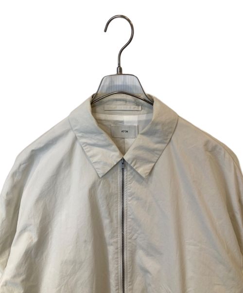ATON（エイトン）ATON (エイトン) NIDOM WEATHER ZIP-UP JACKET　ジップアップジャケット　	7031994　 ホワイト サイズ:6の古着・服飾アイテム