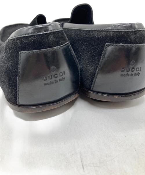 GUCCI（グッチ）GUCCI (グッチ) スエード ドライビングシューズ 111 6072 ブラック サイズ:42 1/2の古着・服飾アイテム