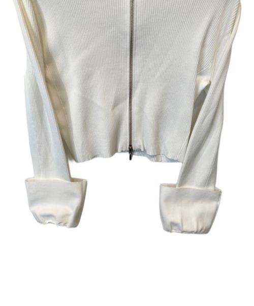 emmi atelier（エミアトリエ）emmi atelier (エミアトリエ) フロントジップカーディガン 13WND241069 ホワイト サイズ:FREEの古着・服飾アイテム