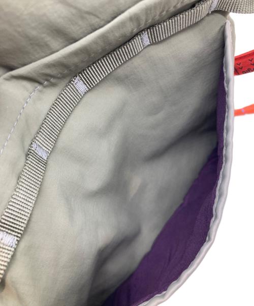 TOPOLOGIE（トポロジー）TOPOLOGIE (トポロジー) Bottle Sacoche　サコッシュ カーキの古着・服飾アイテム