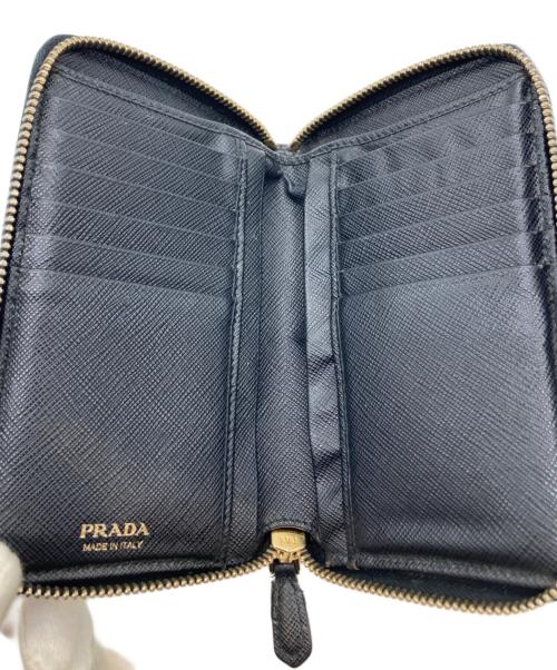 PRADA（プラダ）PRADA (プラダ) ラウンドファスナー財布 ブラックの古着・服飾アイテム