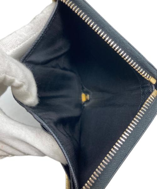 PRADA（プラダ）PRADA (プラダ) ラウンドファスナー財布 ブラックの古着・服飾アイテム