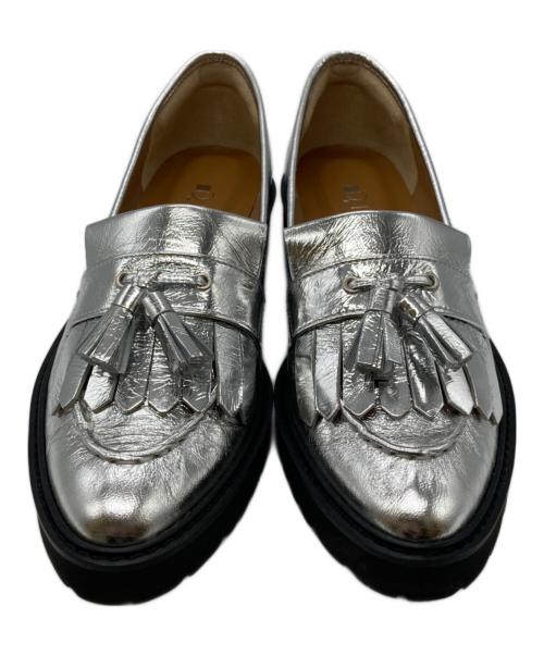 DIANA（ダイアナ）DIANA (ダイアナ) タッセルローファー　WD43331 シルバー サイズ:24.5cmの古着・服飾アイテム