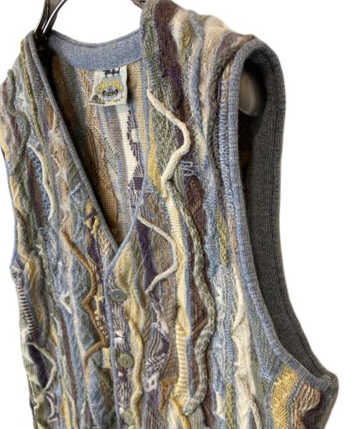 AKLANDA（アクランダ）AKLANDA (アクランダ) 3Dニットベスト ベージュ×ブルー サイズ:Lの古着・服飾アイテム