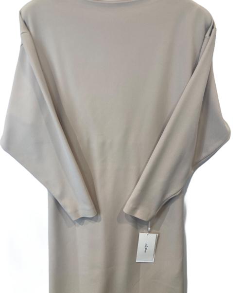 Mila Owen（ミラオーウェン）Mila Owen (ミラオーウェン) 袖ボリューム後ブラウジングストレートワンピース　09WFO244004 アイボリー サイズ:SIZE 0 未使用品の古着・服飾アイテム