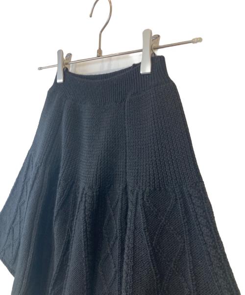 RED VALENTINO（レッドヴァレンティノ）RED VALENTINO (レッドヴァレンティノ) ニットミニスカート　000001571201 ブラック サイズ:S 未使用品の古着・服飾アイテム