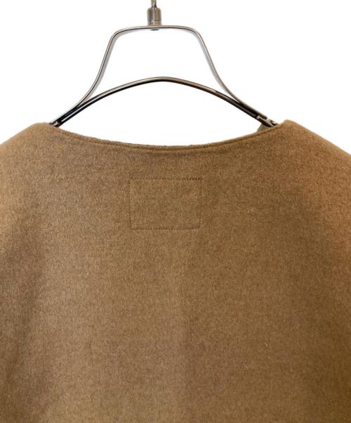 BEAMS HEART（ビームスハート）BEAMS HEART (ビームスハート) ノーカラーコート 52-19-0213 ブラウン サイズ:36の古着・服飾アイテム