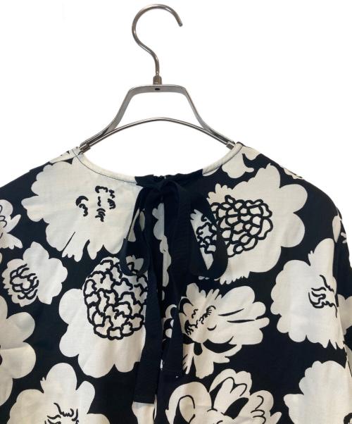 marimekko（マリメッコ）marimekko (マリメッコ) JANETTA PIENI PIONI　091349/521707 ブラック×ホワイト サイズ:36の古着・服飾アイテム