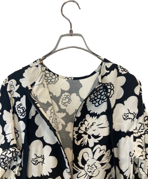 marimekko（マリメッコ）marimekko (マリメッコ) JANETTA PIENI PIONI　091349/521707 ブラック×ホワイト サイズ:36の古着・服飾アイテム