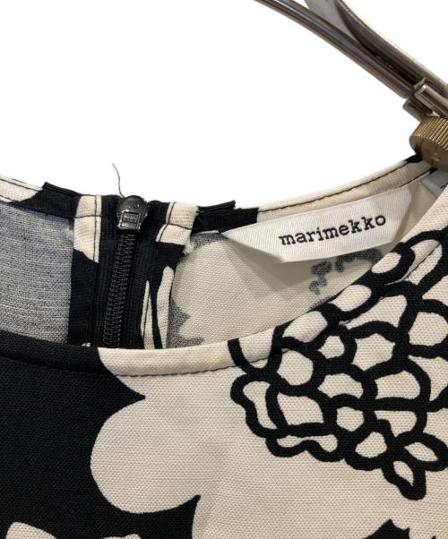 marimekko（マリメッコ）marimekko (マリメッコ) JANETTA PIENI PIONI　091349/521707 ブラック×ホワイト サイズ:36の古着・服飾アイテム