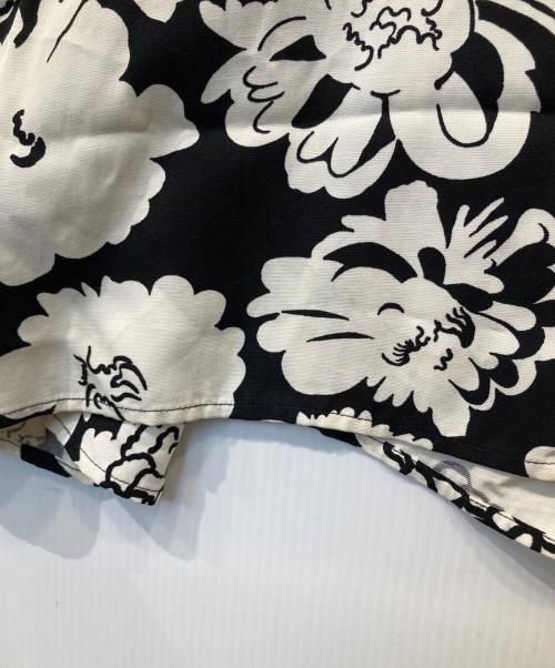 marimekko（マリメッコ）marimekko (マリメッコ) JANETTA PIENI PIONI　091349/521707 ブラック×ホワイト サイズ:36の古着・服飾アイテム