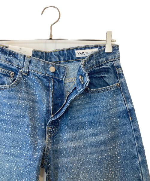 ZARA（ザラ）ZARA (ザラ) THE EMBELLISHED MID RISE FIT　4877/275 インディゴ サイズ:36 未使用品の古着・服飾アイテム