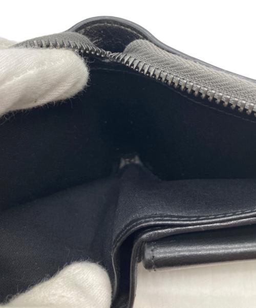 JIMMY CHOO（ジミーチュウ）JIMMY CHOO (ジミーチュウ) ナッパ スタースタッズラウンドジップ財布 グレーの古着・服飾アイテム