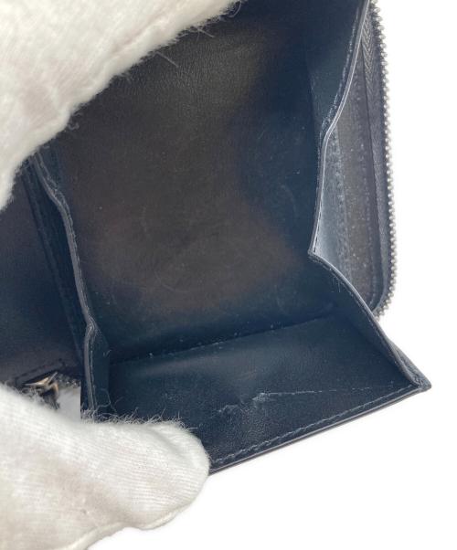 JIMMY CHOO（ジミーチュウ）JIMMY CHOO (ジミーチュウ) ナッパ スタースタッズラウンドジップ財布 グレーの古着・服飾アイテム