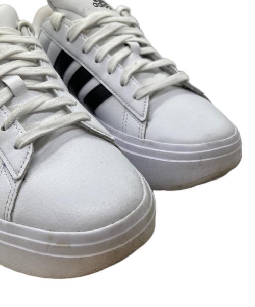 adidas（アディダス）adidas (アディダス) GRANDCOURT PLATFORM　IE1092 ホワイト サイズ:24.5cmの古着・服飾アイテム