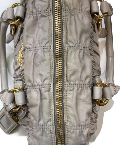 PRADA（プラダ）PRADA (プラダ) ナイロンハンドバッグ　BL0800 アイボリーの古着・服飾アイテム