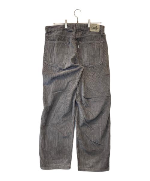 LEVI'S（リーバイス）LEVI'S (リーバイス) SILVER TAB コーデュロイパンツ 39290-0007 グレー サイズ:W32×L30の古着・服飾アイテム