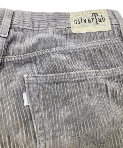 LEVI'S（リーバイス）LEVI'S (リーバイス) SILVER TAB コーデュロイパンツ 39290-0007 グレー サイズ:W32×L30の古着・服飾アイテム