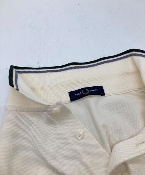 FRED PERRY（フレッドペリー）FRED PERRY (フレッドペリー) M3600 ポロシャツ ベージュ サイズ:Sの古着・服飾アイテム