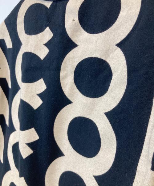 MARC JACOBS（マークジェイコブズ）MARC JACOBS (マーク ジェイコブス) ザ モノグラム ベイビーTシャツ ベージュ×ブラック サイズ:Mの古着・服飾アイテム