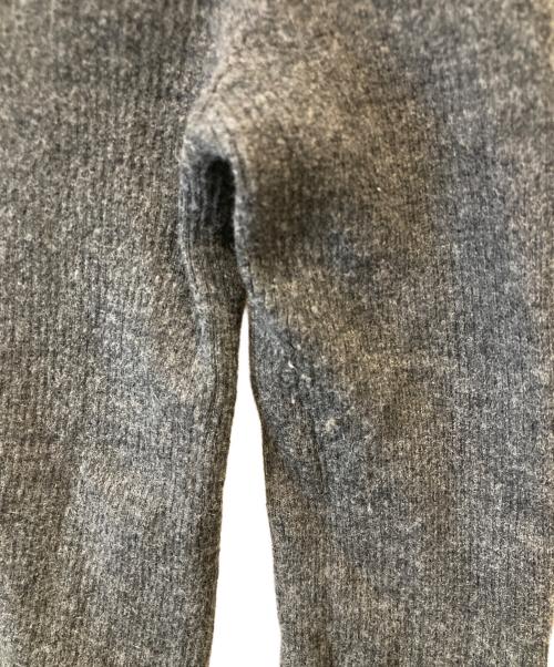 PRADA（プラダ）PRADA (プラダ) スーパーファインウール タートルネックセーター P26445 グレー サイズ:38の古着・服飾アイテム