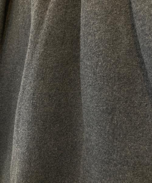 ETRE TOKYO（エトレトウキョウ）ETRE TOKYO (エトレトウキョウ) カービングニットパンツ 1223620139 グレー サイズ:Mの古着・服飾アイテム