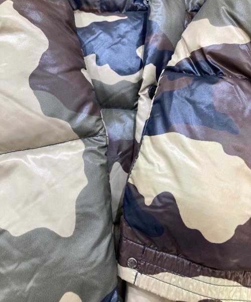 MONCLER（モンクレール）MONCLER (モンクレール) EVELEST　ダウンジャケット　　41310/50/68950 カーキ サイズ:1の古着・服飾アイテム