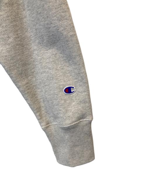 Champion REVERSE WEAVE（チャンピオン リバース ウィーブ）Champion REVERSE WEAVE (チャンピオン リバース ウィーブ) パーカー C8-H104 ライトグレー サイズ:XXLの古着・服飾アイテム