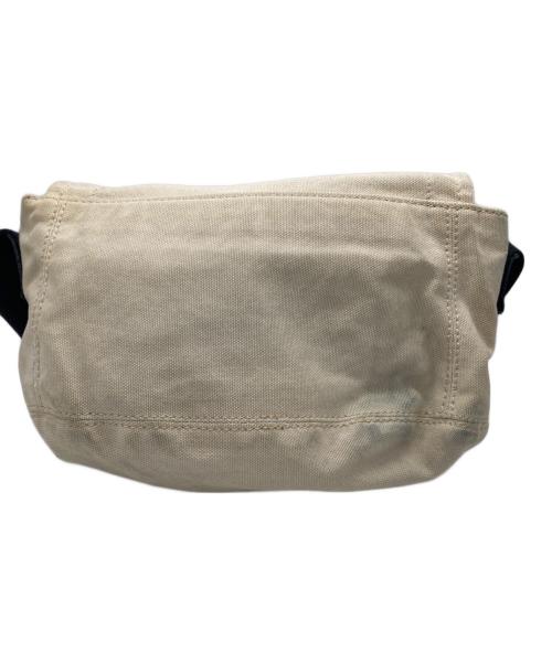 Vivienne Westwood（ヴィヴィアンウエストウッド）Vivienne Westwood (ヴィヴィアンウエストウッド) エッジウェア ショルダーバッグ ベージュの古着・服飾アイテム