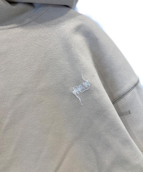 ADER error（アーダーエラー）ADER error (アーダーエラー) Tape Logo Hoodie　BKASSHD02IV ベージュ サイズ:A1の古着・服飾アイテム