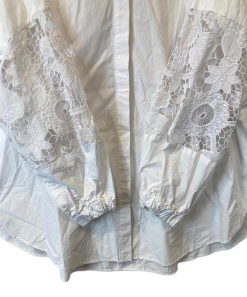 BEARDSLEY（ビアズリー）BEARDSLEY (ビアズリー) 袖レース切替シャツ　BEZ1022104A0005 ホワイト サイズ:FREEの古着・服飾アイテム