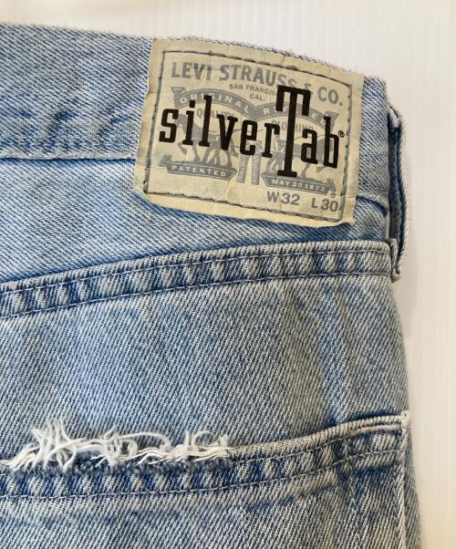 LEVI'S（リーバイス）LEVI'S (リーバイス) SILVERTAB LOOSE DESTRUCTED  デニムパンツ　A3421-0005 インディゴ サイズ:W32×L30の古着・服飾アイテム