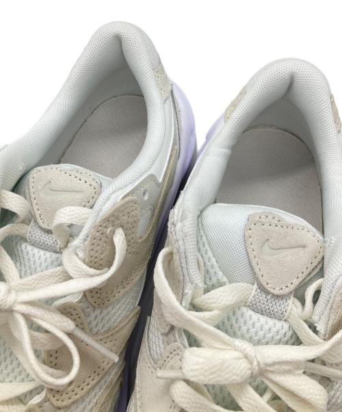 NIKE（ナイキ）NIKE (ナイキ) W AL8　FJ3794-100 ホワイト サイズ:24㎝の古着・服飾アイテム