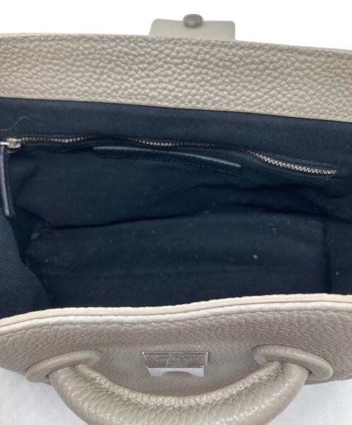 VASIC（ヴァジック）VASIC (ヴァジック) EVER MINI ショルダーバッグの古着・服飾アイテム