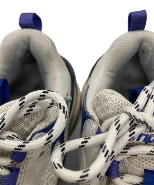 BALENCIAGA（バレンシアガ）BALENCIAGA (バレンシアガ) トリプルS スニーカー　541641 ホワイト サイズ:27㎝の古着・服飾アイテム